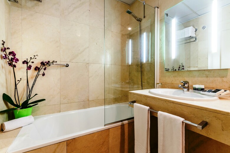 Hotel Exe Suites 33