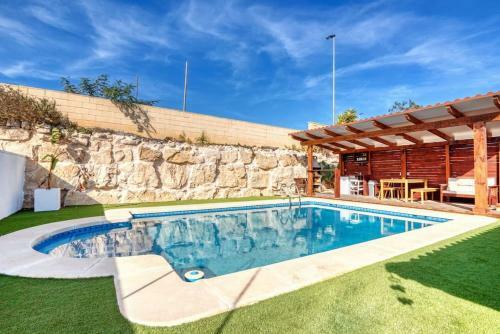 Beautiful Villa Private Pool & Jacuzzi With Panoramic Views
