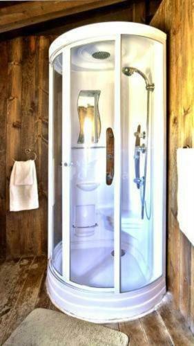 6 Bedrooms House With Shared Pool Jacuzzi And Wifi At Montefrio
