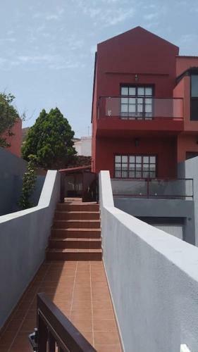 Id�lico Adosado En El Mocanal