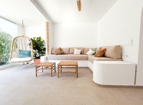 Blanco� High-end Mediterranean Design By The Sea ~