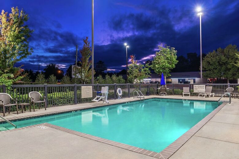 Hotel Hampton Inn Jackson-college Avenue