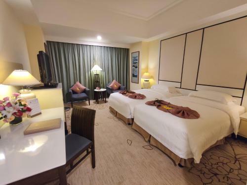 Hainan Junhua Haiyi Hotel (formerly Meritus Mandarin Haikou)
