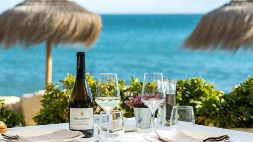 Marbella - Alicate Beachfront Apartment-1