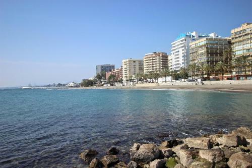 Modern Apartment Next The Beach