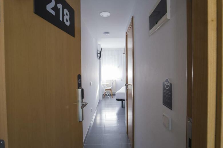 Hostal Alda Egues Rooms