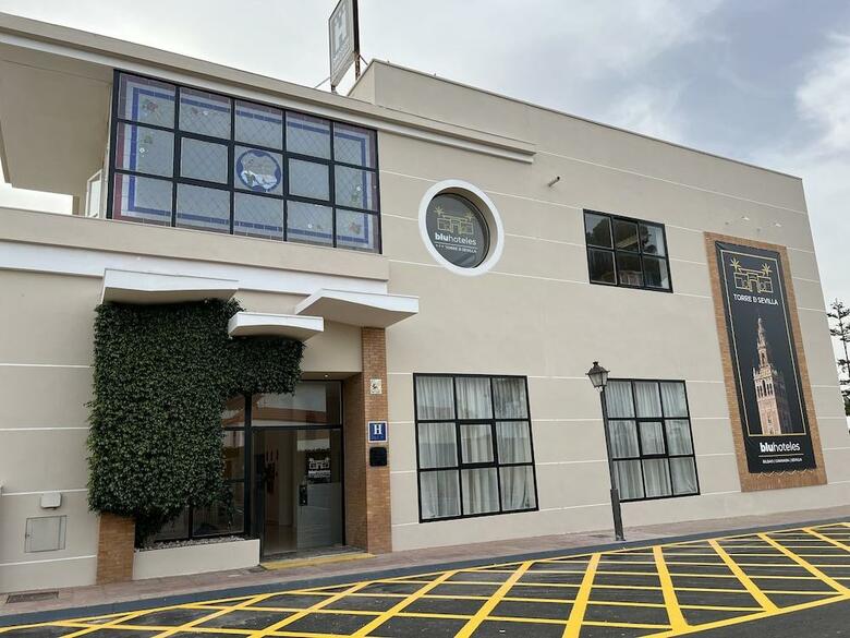 Hospedium Hotel Blu Torre De Sevilla