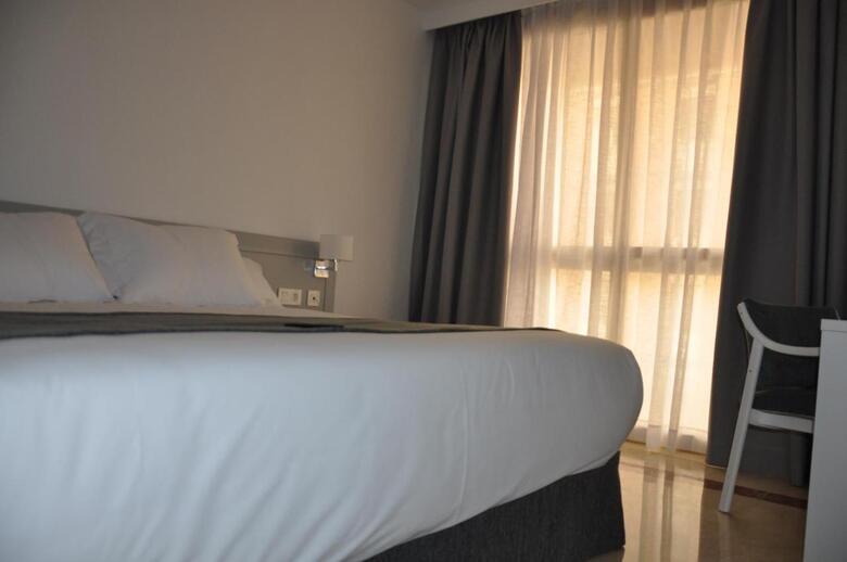 Neo Hotel