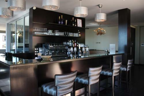 Hotel A�va