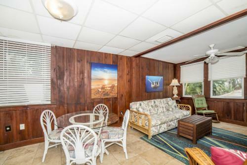 Sun N Fun Beachfront Vacation Rentals