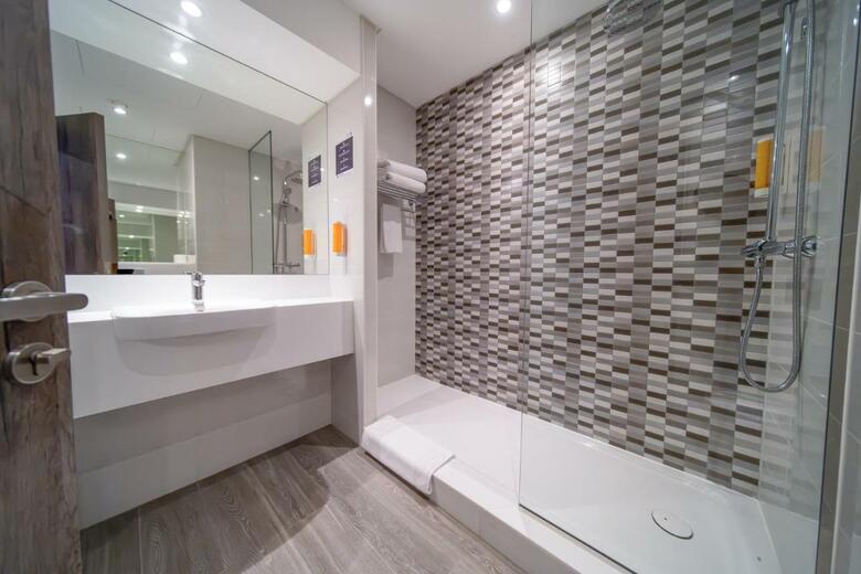 Hotel Premier Inn Dubai Barsha Heights
