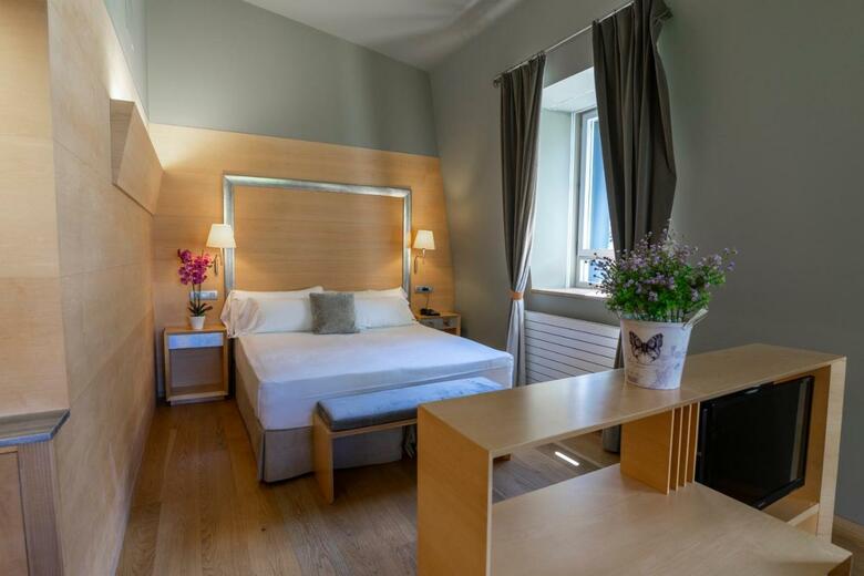 Gran Hotel � Balneario De Panticosa