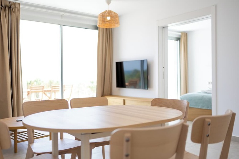 Calm Beach Apartments