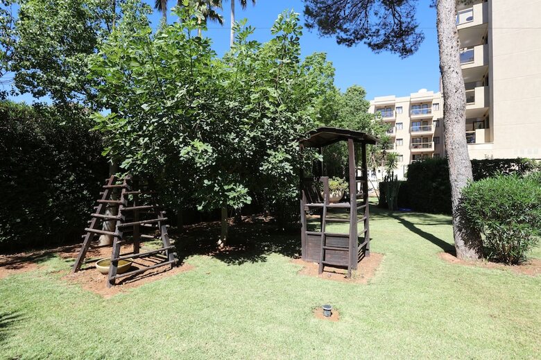 Aparthotel Apartamentos Jade - Adults Only +16