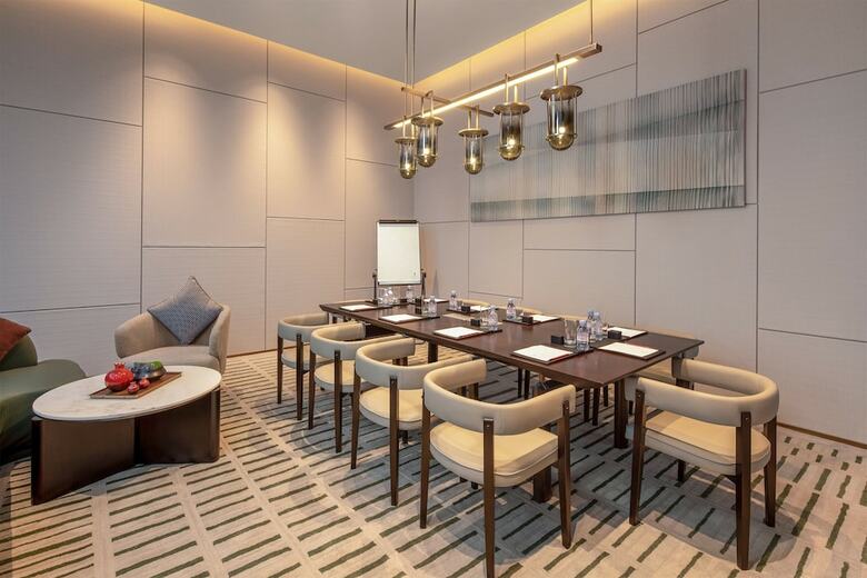 Hotel Hualuxe Qingdao Licang By Ihg