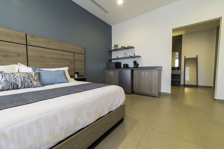 Th Hotel & Vivienda