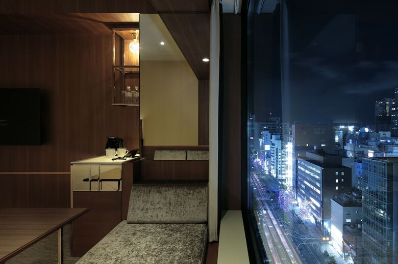 Candeo Hotels Osaka Shinsaibashi