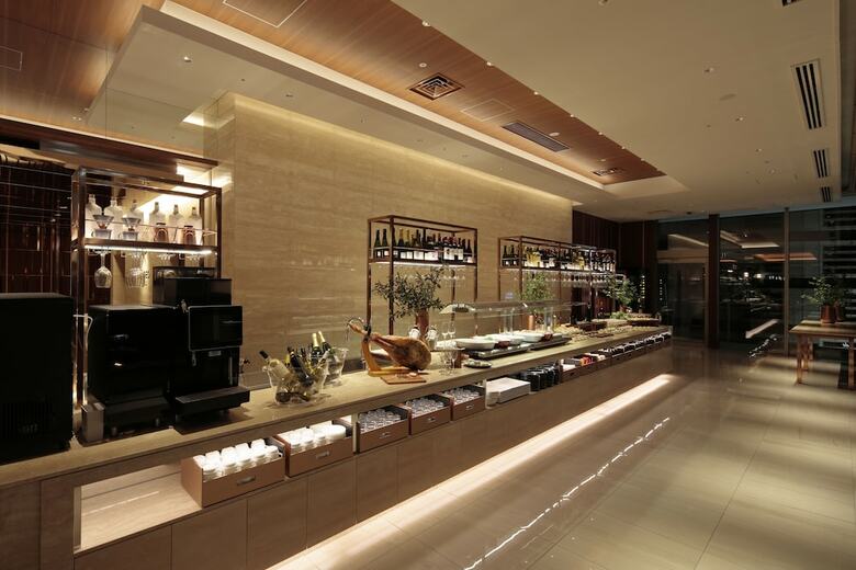 Candeo Hotels Osaka Shinsaibashi