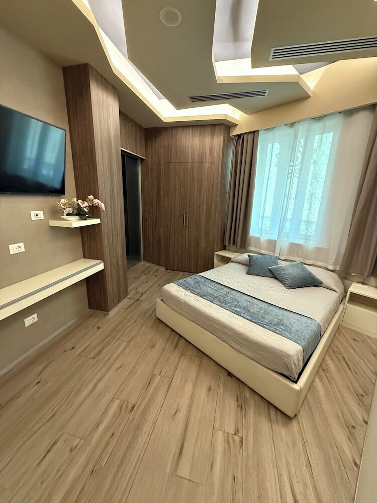 Bed & Breakfast Th Luxury Rooms