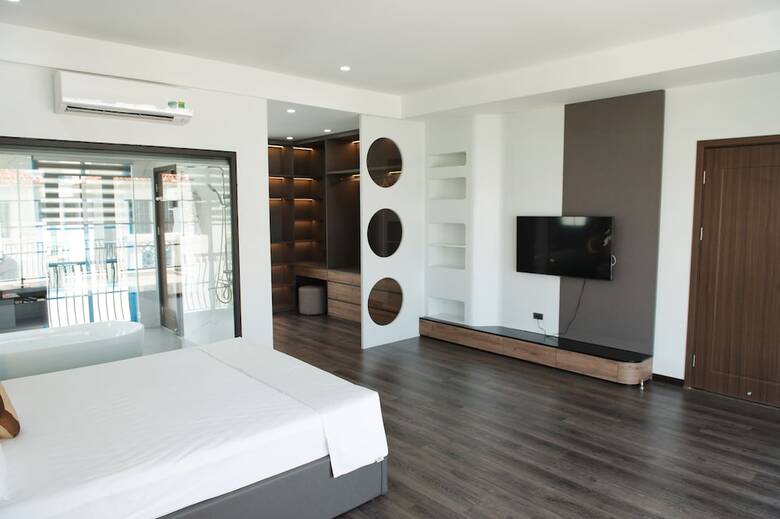 Sun Grand Feria
