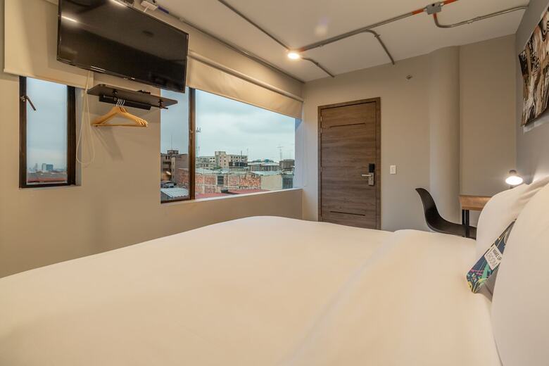 Bon 17 Hotel
