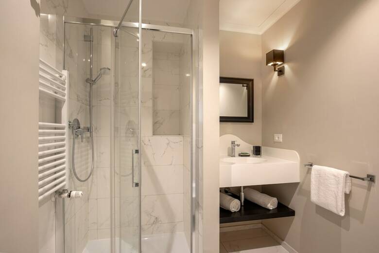 Hotel Daplace - Corso Monforte Suites