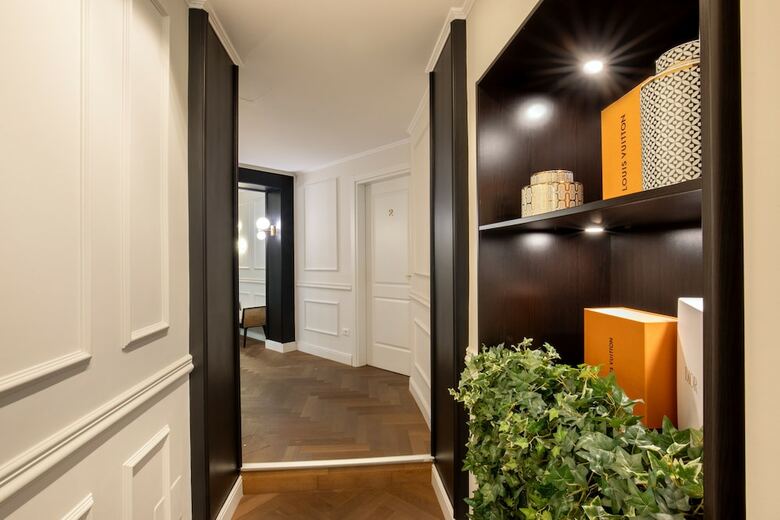 Hotel Daplace - Corso Monforte Suites