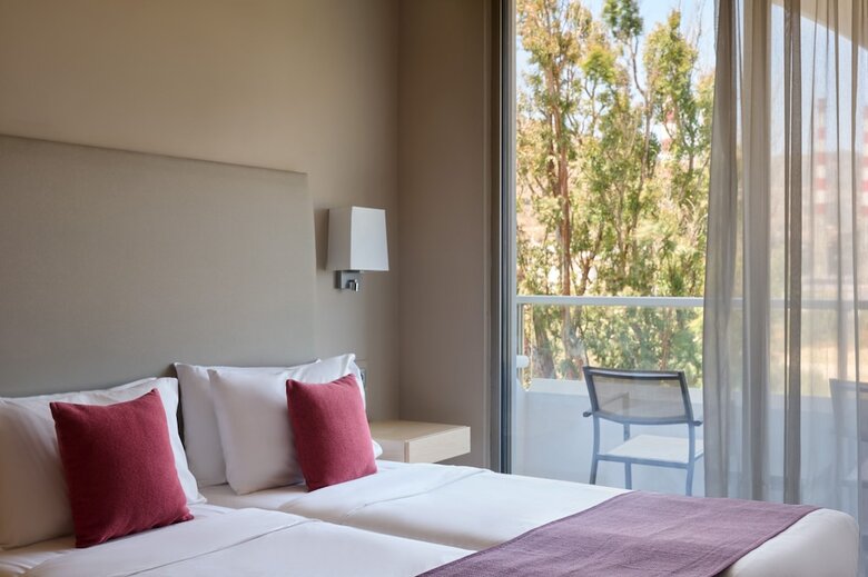 Hotel Atlantica Akti Zeus
