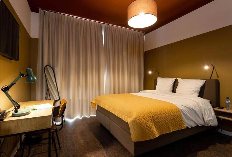 Hotel1875