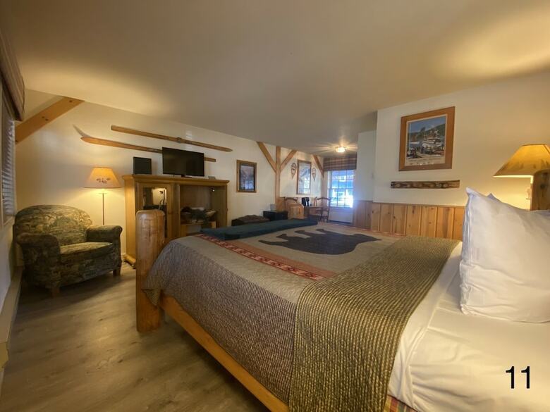 Hotel River Ranch Lodge & Restaurant