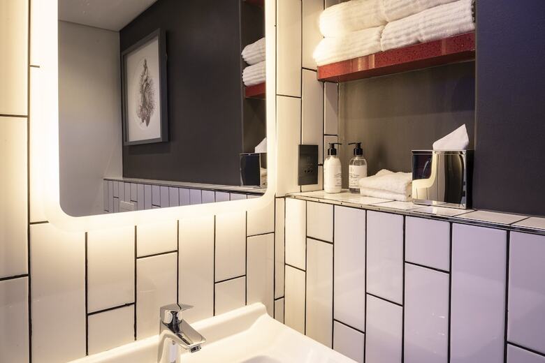 Anew Hotel Green Point