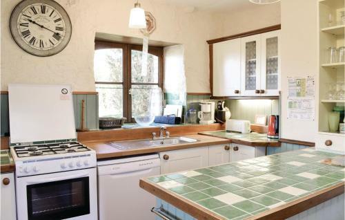 Holiday Home Maupertuis K-840