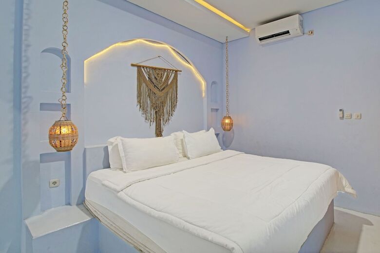 Hotel Collection O 93004 Double D Guest House
