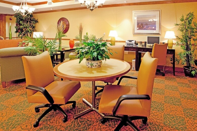 Holiday Inn Express Hotel & Suites Charleston - North