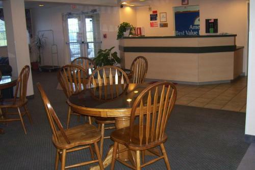 Hotel Americas Best Value Inn Idabel