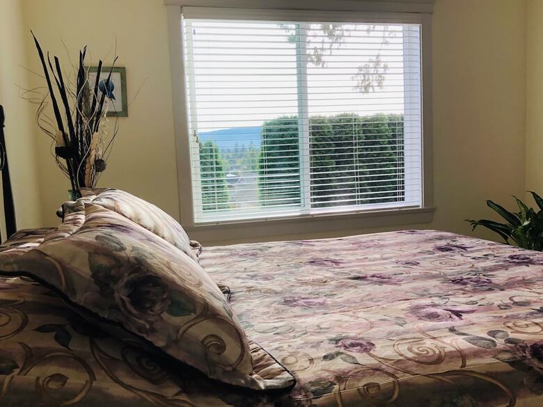 Private Suite In Cowichan Country