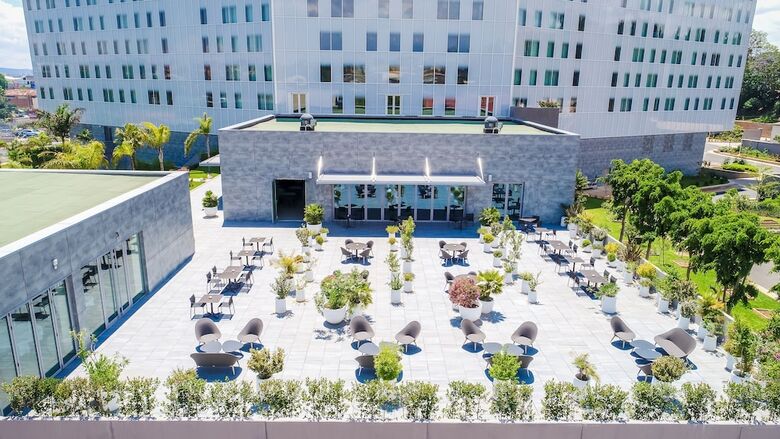 Hotel Novotel Convention And Spa