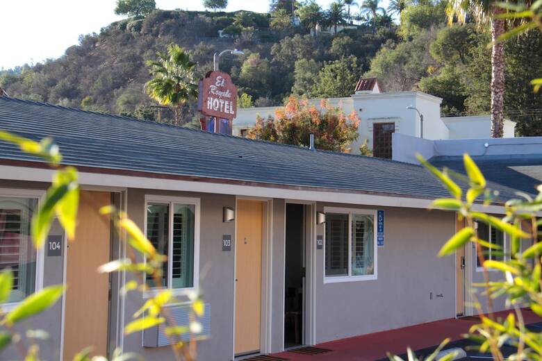 Motel El Royale Gardens Near Universal Studios