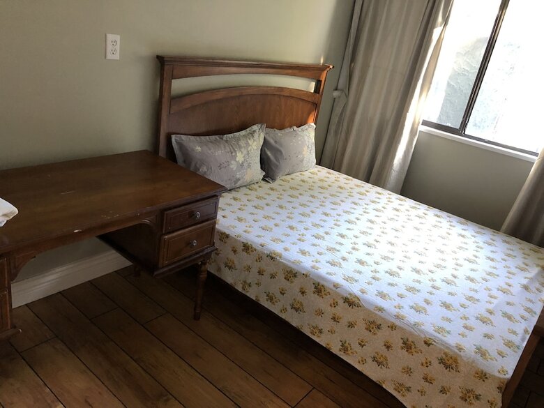 Dunbar Guest House