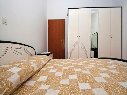 Apartment Galizana Limido Dele Roje V