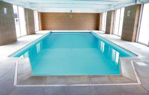 Holiday Home Les Pr�s K-768