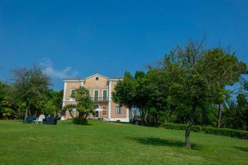 Bed & Breakfast Casa Per Ferie Collesereno