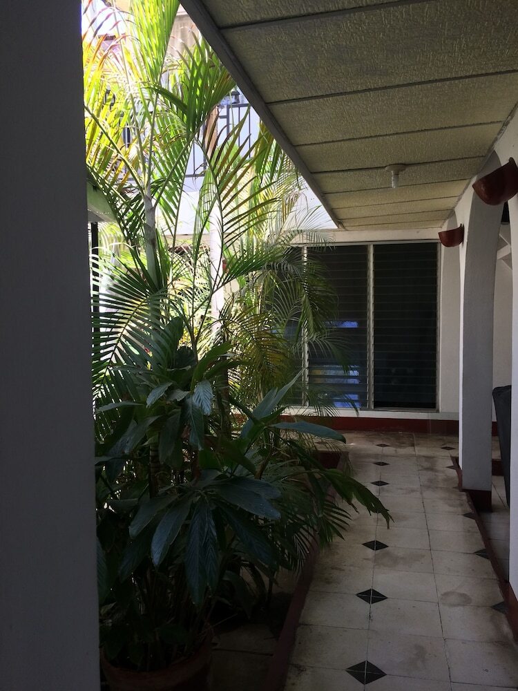 El Callejon Guest House