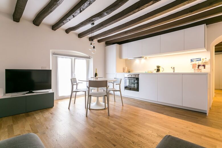 Milano Apartments Mortara 17