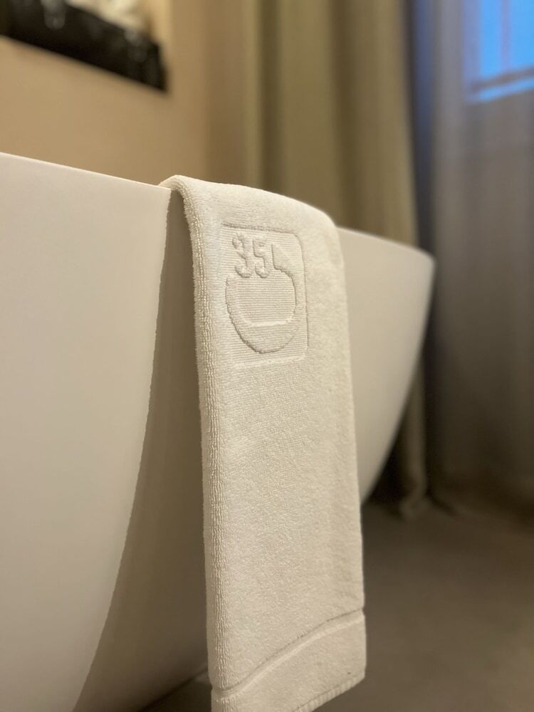 Opera 35 Boutique Hotel