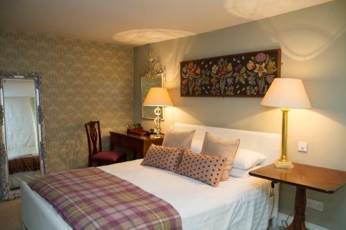The Crown Hotel