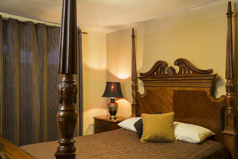 Bed & Breakfast Hotel Casa Nola