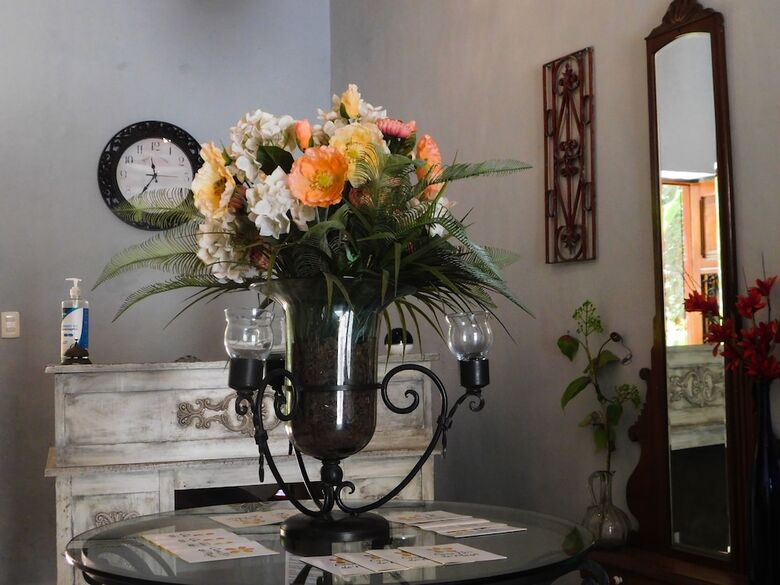 Bed & Breakfast Hotel Boutique Casa Flor de Mayo