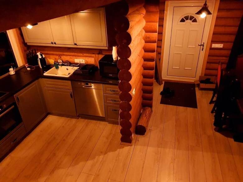 Loghouse With Amazing View And Sauna