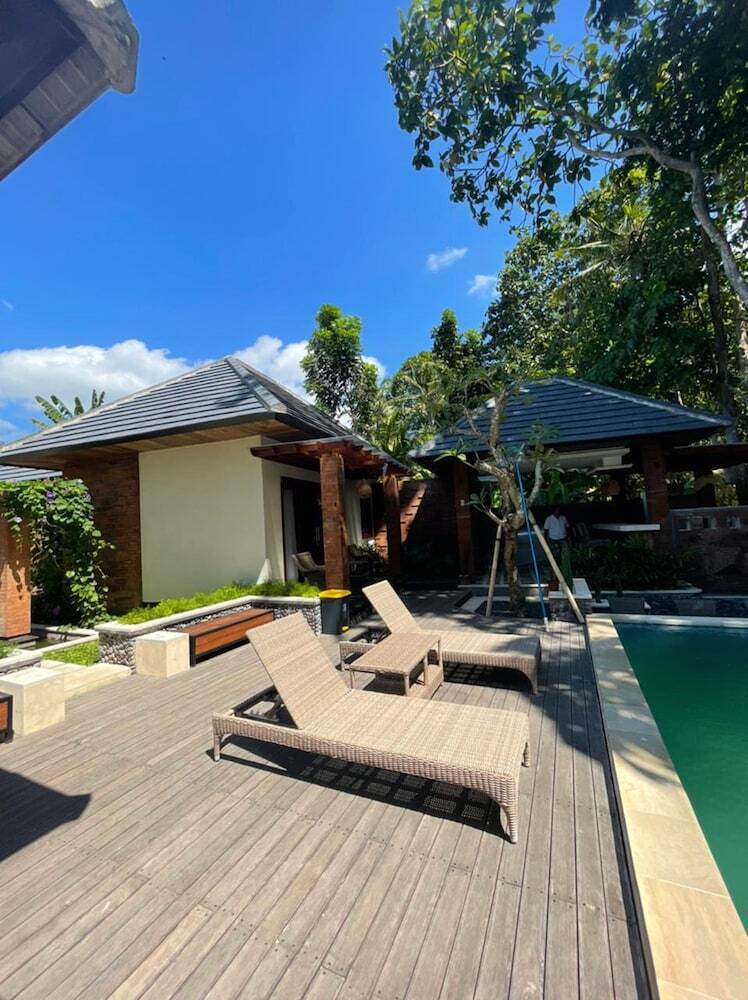 Pandawa Villa Riverside By Wizzela